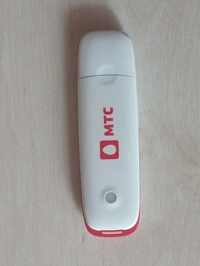Лот: 17386091. Фото: 1. Модем USB МТС 3G. Беспроводные модемы