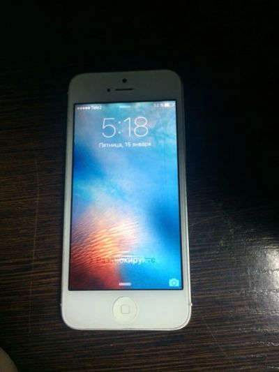 Лот: 6743043. Фото: 1. iPhone 5 16 gb. Смартфоны