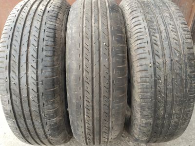 Лот: 19057646. Фото: 1. Bridgestone Sneaker 195/70 R14... Шины