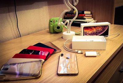 Лот: 15250420. Фото: 1. iPhone XS Max 64 гб gold. Смартфоны