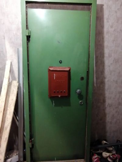 Лот: 16465283. Фото: 1. Дверь входная (повторно). Двери входные