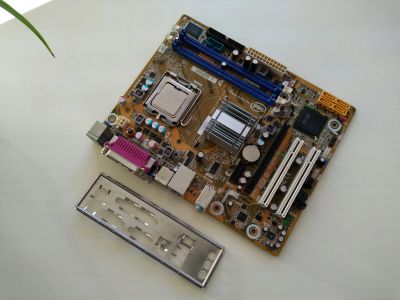 Лот: 19567975. Фото: 1. Материнская плата DG41CN LGA775... Материнские платы