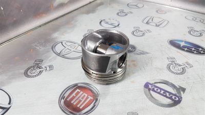 Лот: 23587898. Фото: 1. Поршень Mercedes G400 CDI OM628... Двигатель и элементы двигателя