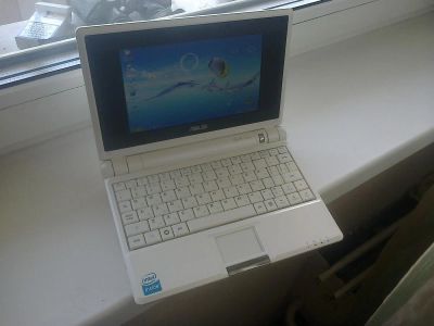 Лот: 2973200. Фото: 1. Нетбук Asus EEE PC 4G, цена снижена... Ноутбуки