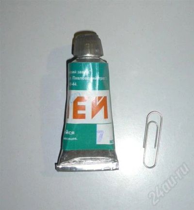 Лот: 327105. Фото: 1. Клей для заплаток!!!. Запчасти