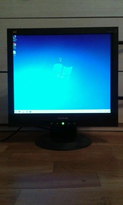 Лот: 11008567. Фото: 1. Монитор ViewSonic VA703b/ диагональ... ЖК-мониторы