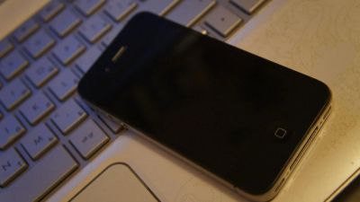 Лот: 4005477. Фото: 1. iphone 4s обмен. Смартфоны