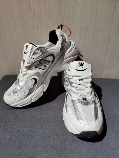 Лот: 25671928. Фото: 1. Кроссовки New Balance 530, 45... Кеды, кроссовки, слипоны