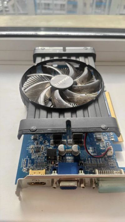 Лот: 22463562. Фото: 1. Gigabyte HD6670 1gb ddr3. Видеокарты