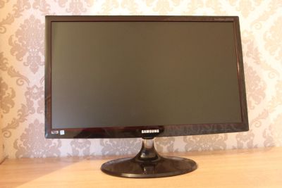 Лот: 16051580. Фото: 1. Монитор Samsung 23" S23B350H LED... ЖК-мониторы