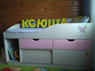 Лот: 9704519. Фото: 1. кровать для девочки. Детские кровати и кроватки