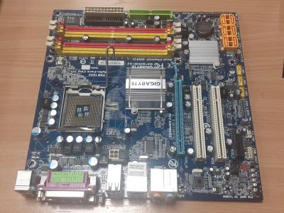 Лот: 22841185. Фото: 1. Материнская плата 775 Gigabyte... Материнские платы