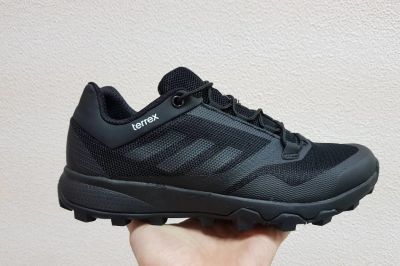 Лот: 10790811. Фото: 1. Кроссовки мужские Adidas Terrex... Кеды, кроссовки, слипоны