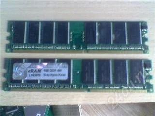 Лот: 83759. Фото: 1. память DDR 2-е планки 1Г+256Мб. Оперативная память