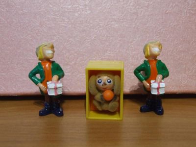 Лот: 6190431. Фото: 1. Чебурашка киндер. Игрушки