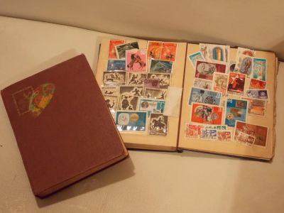 Лот: 6979702. Фото: 1. Почтовые марки старинные, дед... Марки