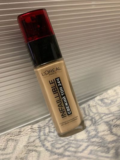 Лот: 18790385. Фото: 1. Тональный крем Loreal. Макияж