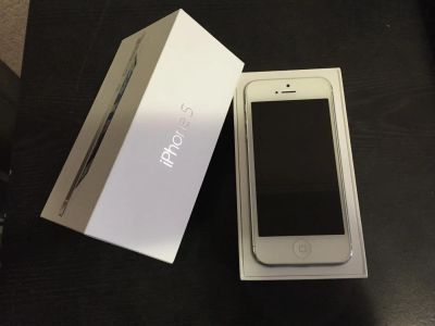 Лот: 4822299. Фото: 1. Apple iPhone 5 16gb белый. Смартфоны