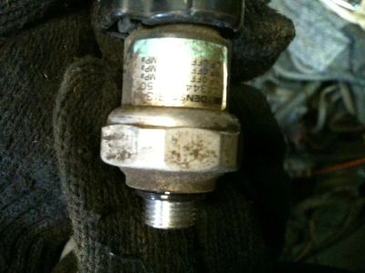 Лот: 4381707. Фото: 1. toyota mark2 jzx100 датчик. Топливная система
