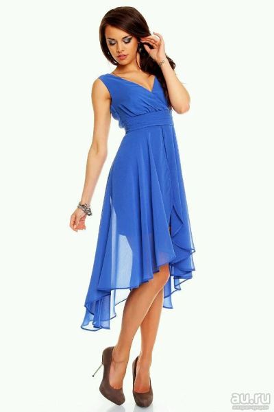 Лот: 10510345. Фото: 1. Красивое голубое платье новое. Платья