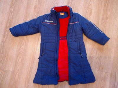 Лот: 3162024. Фото: 1. детский пуховик с теплым капюшоном. Верхняя одежда