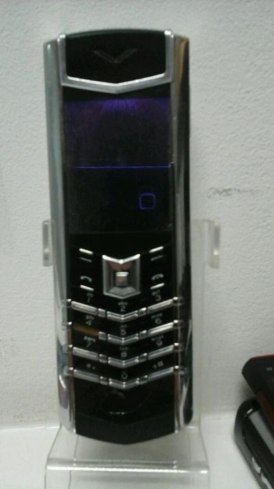 Лот: 9258243. Фото: 1. Vertu Signature S Design (RM-266V... Кнопочные мобильные телефоны