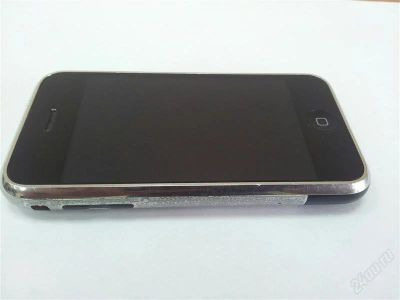 Лот: 2709348. Фото: 1. IPhone 2 8GB. Кнопочные мобильные телефоны