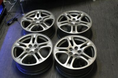 Лот: 6645204. Фото: 1. Оригинальные диски Subaru 17... Диски