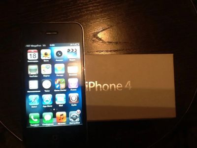 Лот: 3364080. Фото: 1. Iphone 4G 16GB Отличное состояние. Смартфоны