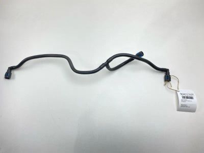 Лот: 23451421. Фото: 1. Трубка топливная Subaru Forester... Топливная система