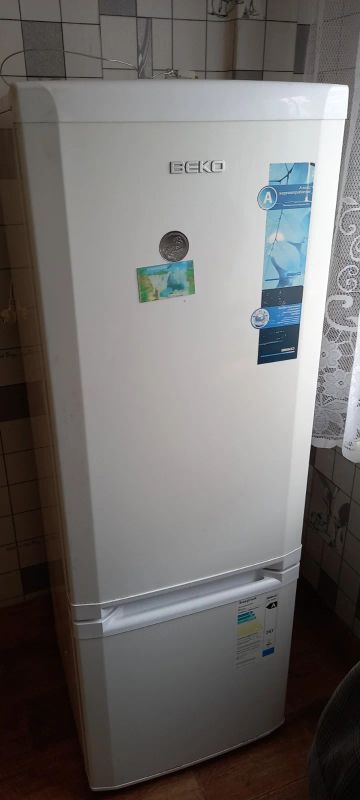 Лот: 17527820. Фото: 1. Холодильник beko , читайте описание... Холодильники, морозильные камеры