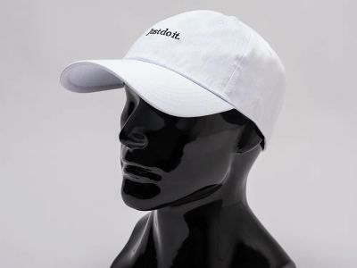 Лот: 24977541. Фото: 1. Кепка Nike. Шарфы, платки