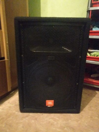Лот: 14334779. Фото: 1. Эстрадная колонка JBL JRX 100. Пассивные акустические системы