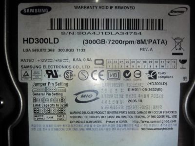 Лот: 3627263. Фото: 1. Винчестер 300 gb\7200prm\8mb интерфейс... Жёсткие диски (HDD)