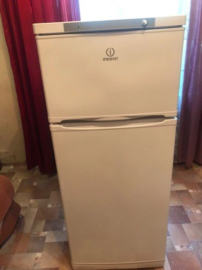 Лот: 13923948. Фото: 1. Холодильник indesit nts 14 aa. Холодильники, морозильные камеры