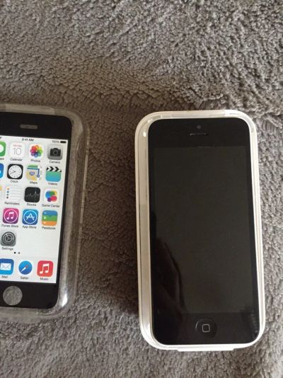 Лот: 10142270. Фото: 1. Телефон iPhone 5C 16Гб. Смартфоны