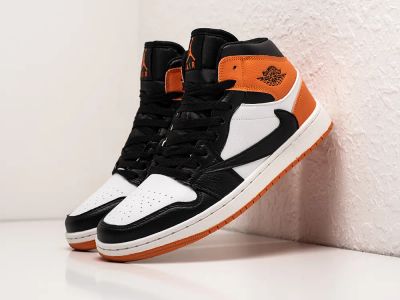 Лот: 20278291. Фото: 1. Кроссовки Nike Air Jordan 1 Mid... Кеды, кроссовки, слипоны