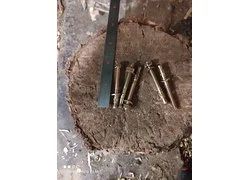 Лот: 18352250. Фото: 1. анкерный болт с гайкой. Крепёж