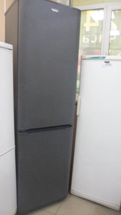 Лот: 9892620. Фото: 1. Холодильник Бирюса -W129LE. Красноярский-Рабочий... Холодильники, морозильные камеры