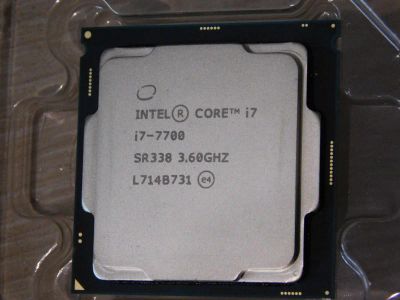 Лот: 15686054. Фото: 1. Процессор Intel Core i7 7700 новый... Процессоры