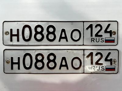 Лот: 23362003. Фото: 1. гос номер Н 088 АО 124. Госномера