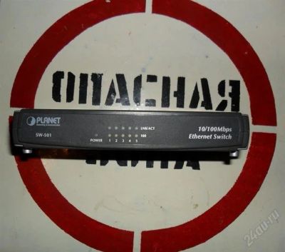 Лот: 1232934. Фото: 1. срочно продам!planet sw-501. Маршрутизаторы (роутеры)