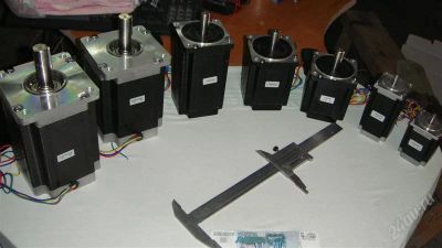 Лот: 1359704. Фото: 1. Двигатель шаговый nema23 -23hs8430... Промышленное