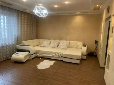 Лот: 25526914. Фото: 1. 3-комн. квартира , Красноярск... Квартиры, студии