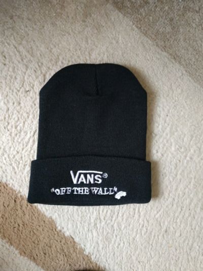 Лот: 12579027. Фото: 1. Шапка VANS off the wall. Головные уборы
