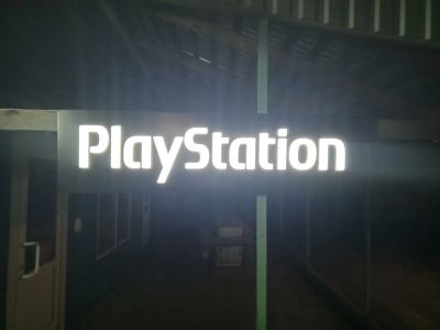Лот: 24560832. Фото: 1. Вывеска светодиодная Play Station. Светодиодная подсветка