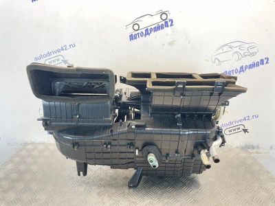 Лот: 25395512. Фото: 1. корпус отопителя Hyundai Elantra... Двигатель и элементы двигателя
