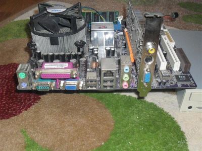 Лот: 2034542. Фото: 1. Системный блок (Pentium 4). Компьютеры в сборе