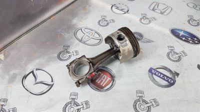 Лот: 23588883. Фото: 1. Шатун Subaru Sambar EK23 12100KA010. Двигатель и элементы двигателя