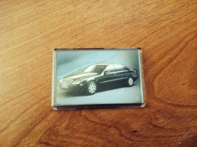 Лот: 5700188. Фото: 1. Магнит на холодильник "Mercedes-Benz... Магниты сувенирные